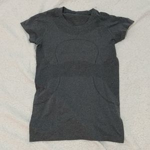 short sleeve lululemon active top